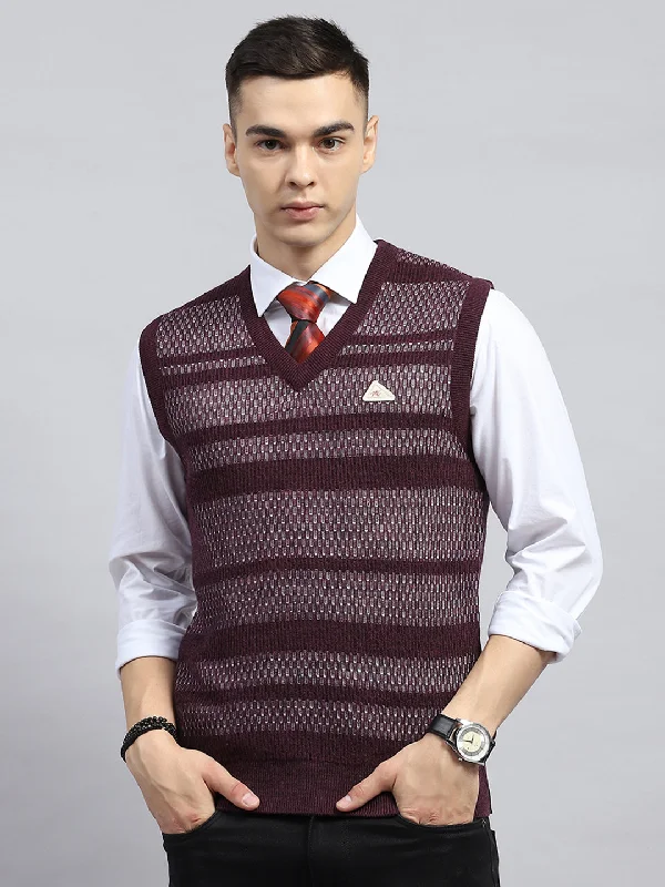 Men Maroon Self Design V Neck Sleeveless Sweater