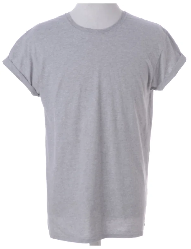 Beyond Retro Label Tom Roll Sleeve T-Shirt Grey With A Round Neck