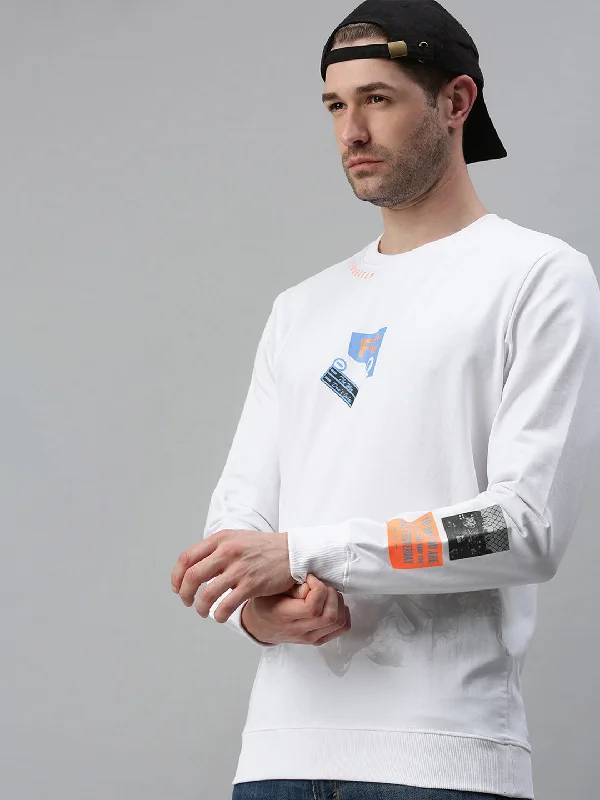 Weekend Bargains to Savor Men Graphic White Sweatshirt