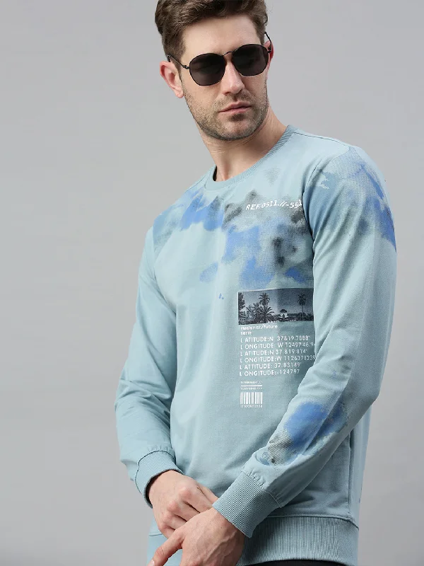 Weekend Shopping Bliss Men Printed Blue Sweatshirt