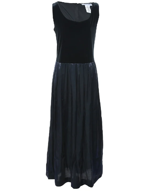 Final Clearance Black Maxi Dress - M