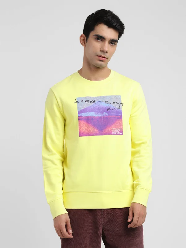 Savings Galore Men's Graphic Print Crew Neck Sweatshirt