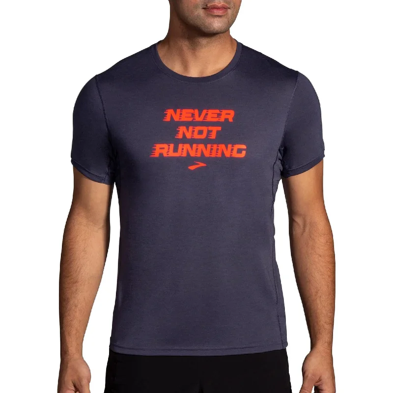 Weekend Savings Extravaganza Brooks Distance Graphic Short Sleeve Mens Running Top - Grey