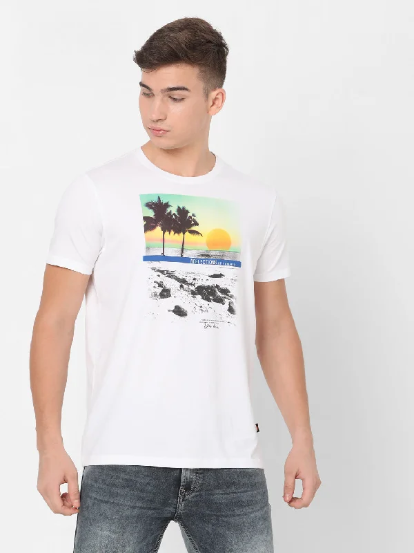 Weekend Special Spykar Men White Cotton Slim Fit Round Neck T-Shirt