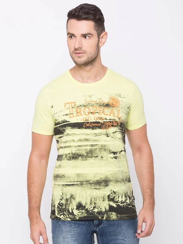Limited Stock Spykar Men Green Cotton Slim Fit Round Neck T-Shirt