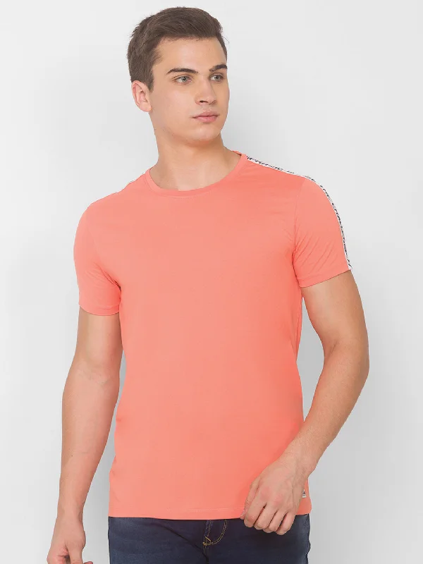 Weekend Sale: Don't Miss Out Spykar Men Pink Cotton Blend Slim Fit Round Neck T-Shirt