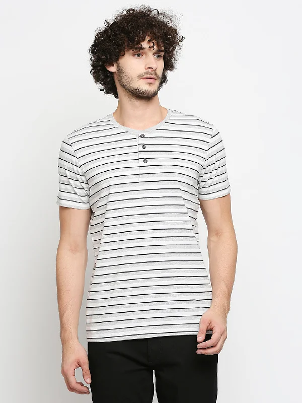 Weekend Steals Await Spykar Men White Cotton Slim Fit M and arin T-Shirt