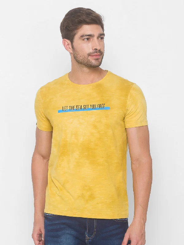 Year-End Deals Spykar Men Yellow Cotton Slim Fit Round Neck T-Shirt