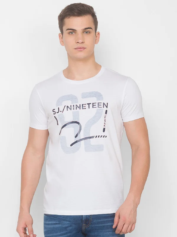 Clearance Items Spykar Men White Cotton Blend Slim Fit Round Neck T-Shirt