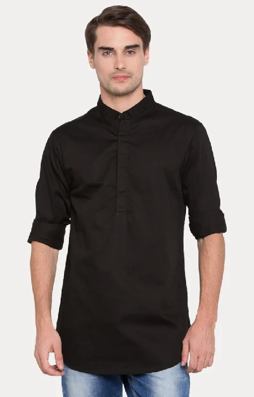 Super Sale Spykar Men Black Solid Slim Fit T-Shirt