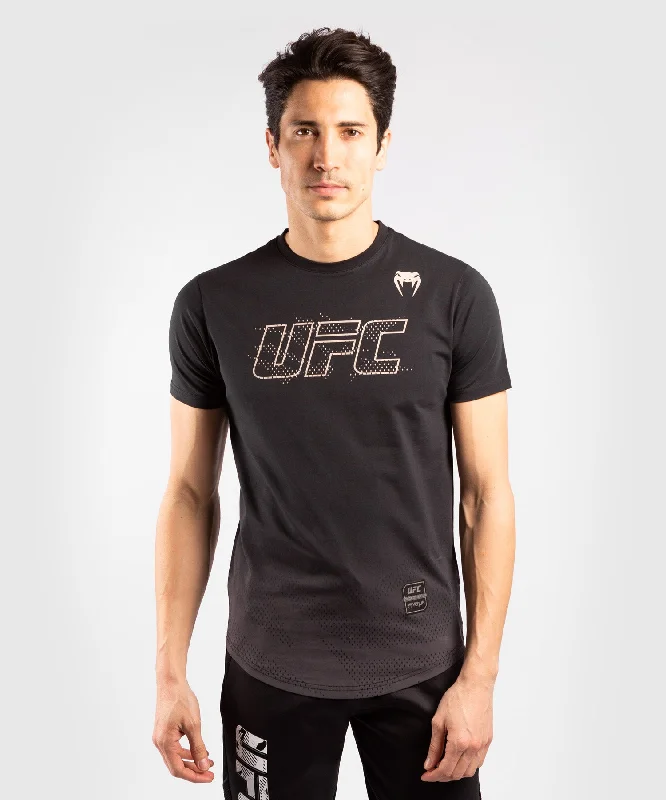 Value Pack UFC Venum Authentic Fight Week 2 Men's Short Sleeve T-shirt - Black