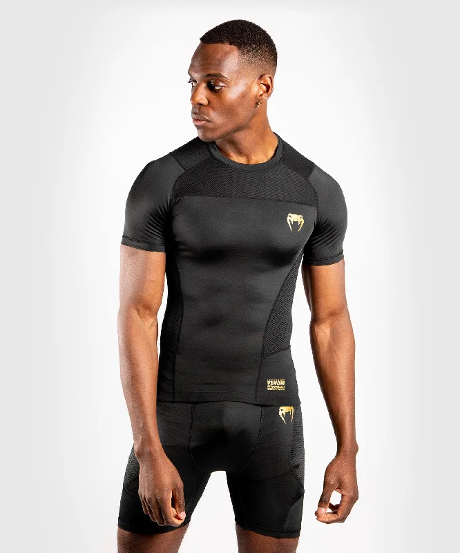 Mega Deal Venum G-Fit Rashguard - Short Sleeves - Black/Gold