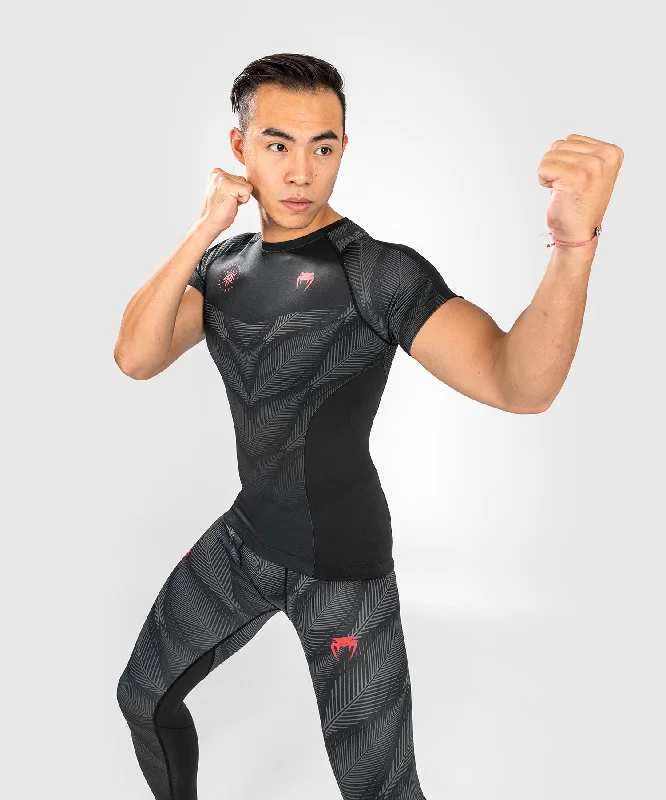 Your Weekend, Your Savings Venum Phantom Rashguard Short Sleeves - Black/Red